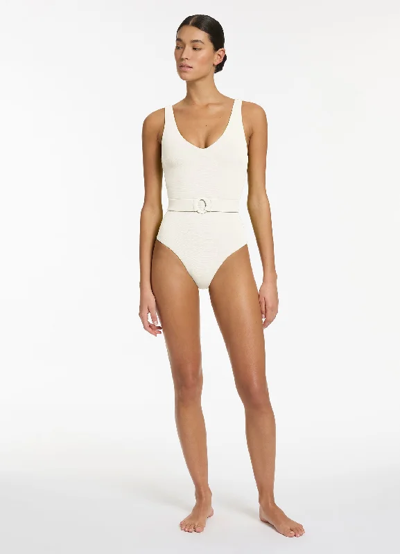 Women's Long - Sleeve Turtleneck One - Pieces in Navy for a Sophisticated Winter EnsembleIsla Rib V-Neckline Belted One Piece - Cream