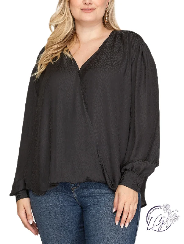 Pocket - Equipped Women Long Sleeve Top for Added FunctionalityCurvy Us Together Surplice Jacquard Top Pocket - Equipped Women Long Sleeve Top for Added FunctionalityCurvy Us Together Surplice Jacquard Top