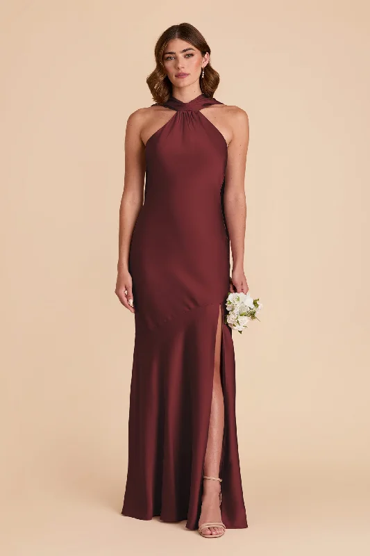 Maternity dress for a baby's first visit to the amusement park Eileen Matte Satin Dress - Cabernet Maternity dress for a baby's first visit to the amusement park Eileen Matte Satin Dress - Cabernet