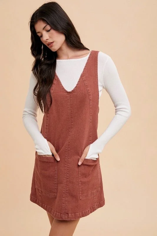 Mini dresses with spaghetti straps for a delicate look Denim Overall Dress with Pockets Mini dresses with spaghetti straps for a delicate look Denim Overall Dress with Pockets