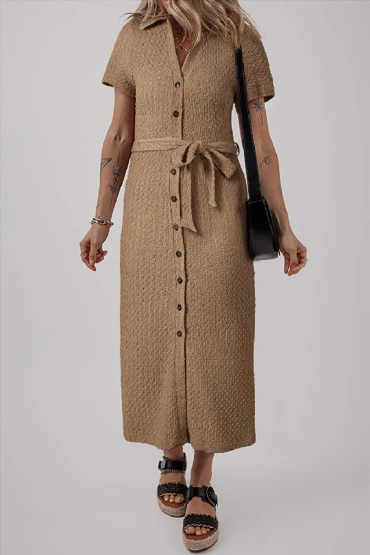 Midi dresses with polka dot prints for a playful summer outfit Textured Short Sleeve Midi Dress Midi dresses with polka dot prints for a playful summer outfit Textured Short Sleeve Midi Dress