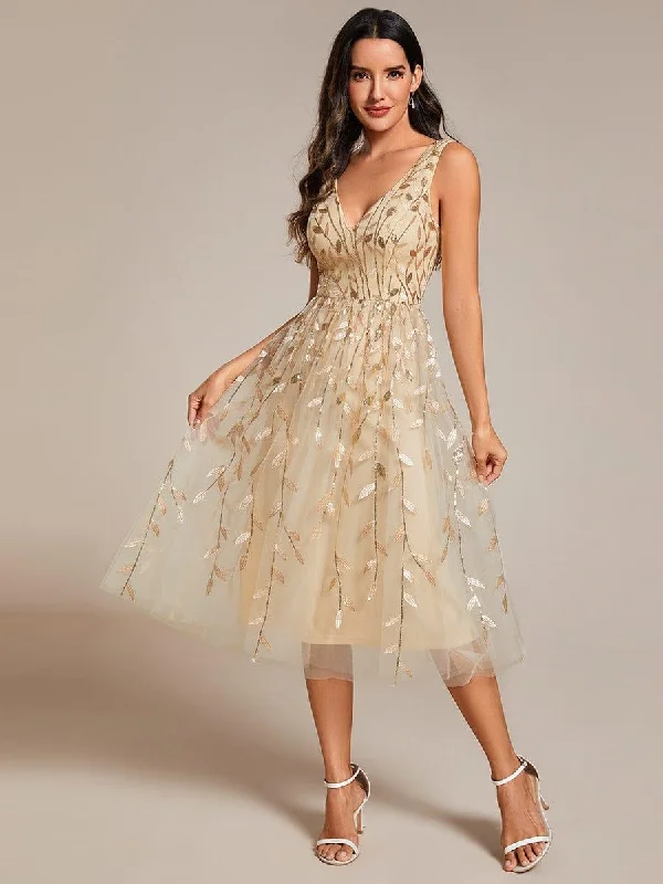 Sequined wedding dresses for a glamorous look Wedding guest dresses with button - down fronts and A - line silhouettes ever ROUX|V-Neck Leaf Sequined Sleeveless A-Line Midi Wedding Guest Dress Sequined wedding dresses for a glamorous look Wedding guest dresses with button - down fronts and A - line silhouettes ever ROUX|V-Neck Leaf Sequined Sleeveless A-Line Midi Wedding Guest Dress
