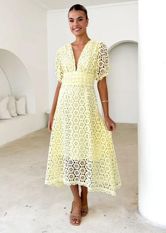 Midi dresses with ribbed textures for a unique and tactile appearance Jahra Lace Midi Dress - Yellow Midi dresses with ribbed textures for a unique and tactile appearance Jahra Lace Midi Dress - Yellow