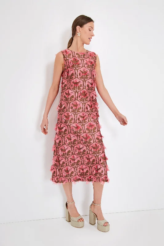 Midi dresses with gathered skirts for a full and flowing silhouette Grove Kaki and Pink Column Dress Midi dresses with gathered skirts for a full and flowing silhouette Grove Kaki and Pink Column Dress