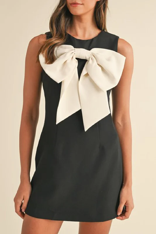 Sheath midi dresses with beaded embellishments for a formal occasion Bow Crewneck Sleeveless Mini Dress Sheath midi dresses with beaded embellishments for a formal occasion Bow Crewneck Sleeveless Mini Dress