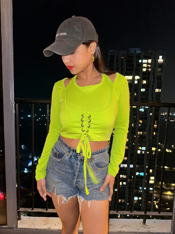 Muscle Women T Shirt for a Sporty and Casual LookStretchable Ribbed Eyelet Top