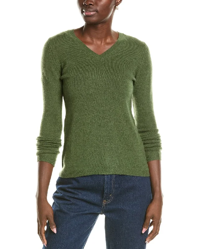 Oversized Women Sweater for a Cozy and Fashionable LookForte Cashmere V-Neck Cashmere Sweater Oversized Women Sweater for a Cozy and Fashionable LookForte Cashmere V-Neck Cashmere Sweater