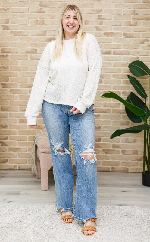 Cashmere Women Sweater with a Luxurious Soft TouchKeep Me Here Knit Sweater in Cream Cashmere Women Sweater with a Luxurious Soft TouchKeep Me Here Knit Sweater in Cream