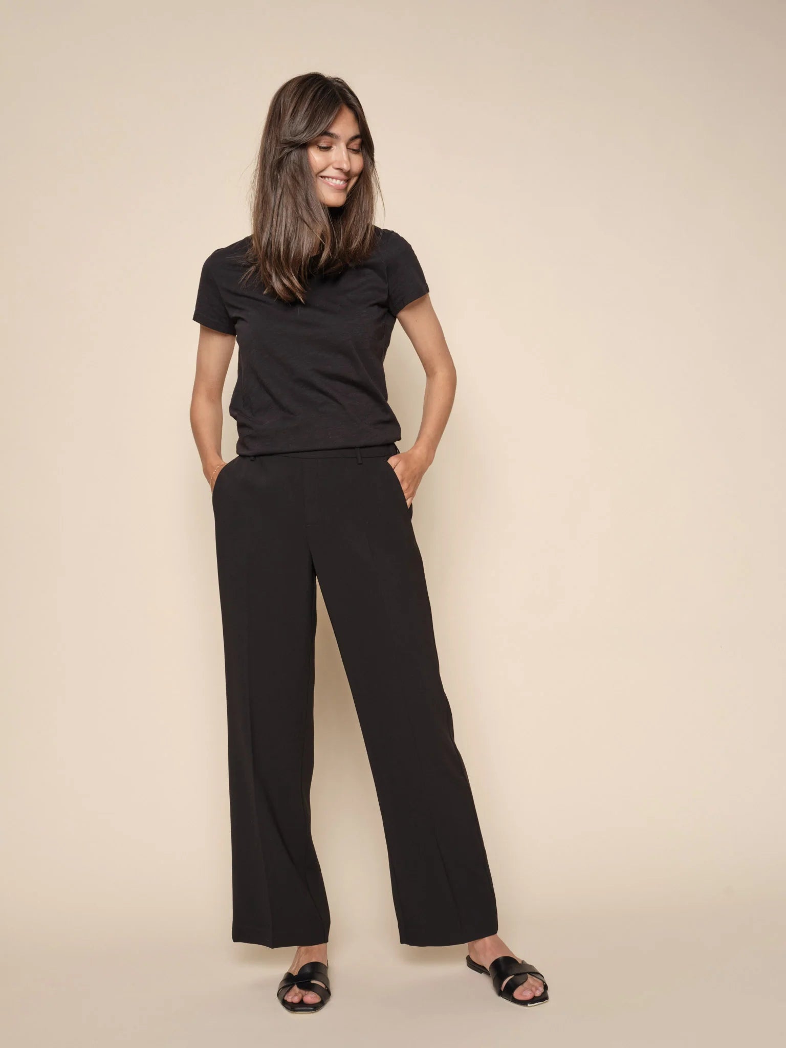 Mock - Neck Women Sweater for a Modern TwistMos Mosh Black Bai Leia Pant