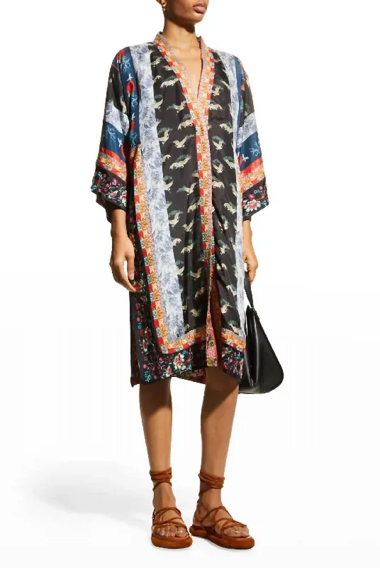 Cashmere Women Sweater with a Luxurious Soft TouchSplendid Namaka Kimono (Lined) In Multi Cashmere Women Sweater with a Luxurious Soft TouchSplendid Namaka Kimono (Lined) In Multi