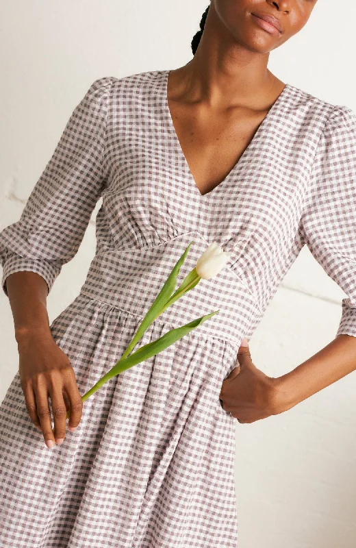 Plus Size Women Dress with a Flattering A - Line Cut for Comfort and StylePlus Size Women Dress with a Flattering A - Line Cut for Comfort and StyleAmelia Parma Violet Gingham Dress Plus Size Women Dress with a Flattering A - Line Cut for Comfort and StylePlus Size Women Dress with a Flattering A - Line Cut for Comfort and StyleAmelia Parma Violet Gingham Dress