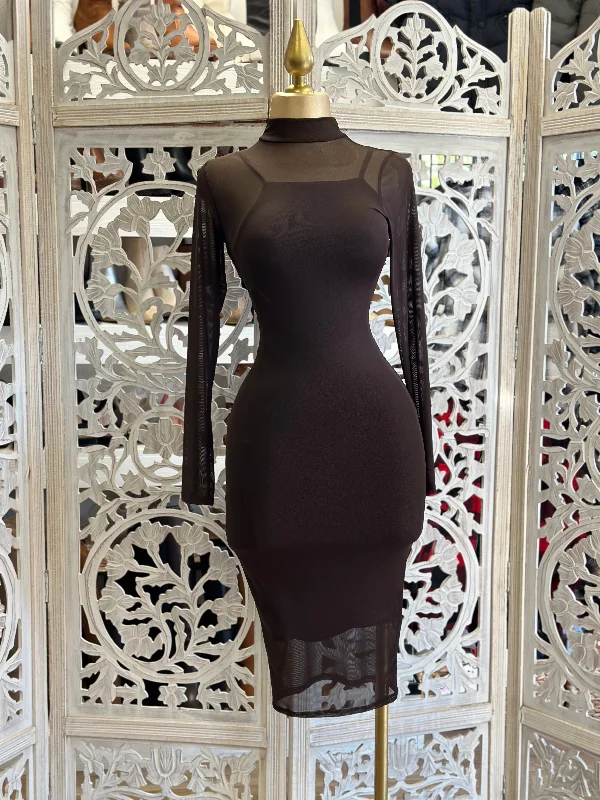 Long - Sleeve Women Dress in Velvet for a Luxurious Winter LookLong - Sleeve Women Dress in Velvet for a Luxurious Winter LookBrown Mesh Mock Neck Midi Dress Long - Sleeve Women Dress in Velvet for a Luxurious Winter LookLong - Sleeve Women Dress in Velvet for a Luxurious Winter LookBrown Mesh Mock Neck Midi Dress