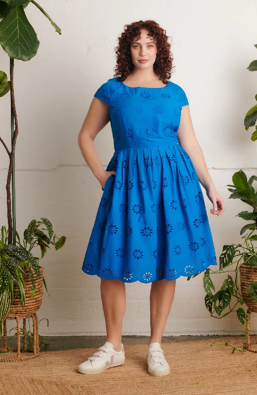 Printed Abstract Women Dress for a Modern and Artistic AppealPrinted Abstract Women Dress for a Modern and Artistic AppealClaudia Floral Broderie Brilliant Blue Dress Printed Abstract Women Dress for a Modern and Artistic AppealPrinted Abstract Women Dress for a Modern and Artistic AppealClaudia Floral Broderie Brilliant Blue Dress
