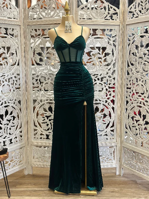 Sheath Women Dress with a Tailored Fit for a Professional LookSheath Women Dress with a Tailored Fit for a Professional LookGreen Velvet Corset Gown Sheath Women Dress with a Tailored Fit for a Professional LookSheath Women Dress with a Tailored Fit for a Professional LookGreen Velvet Corset Gown
