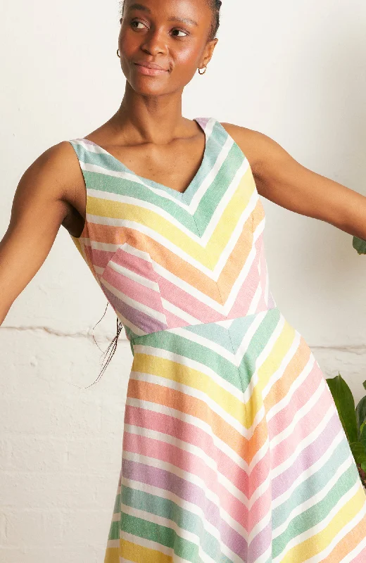 Maxi Women Dress with Floral Print for a Bohemian VibeMaxi Women Dress with Floral Print for a Bohemian VibeMargot Over The Rainbow Dress Maxi Women Dress with Floral Print for a Bohemian VibeMaxi Women Dress with Floral Print for a Bohemian VibeMargot Over The Rainbow Dress