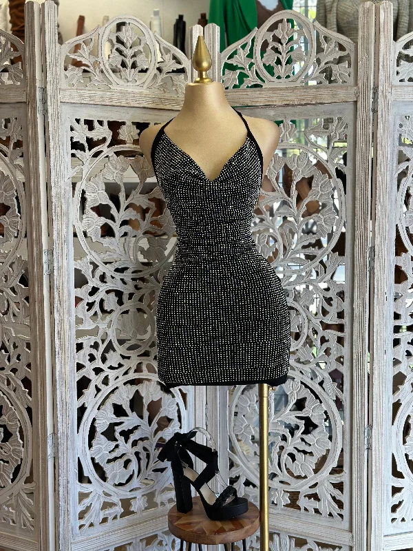 Maxi Women Dress with Floral Print for a Bohemian VibeMaxi Women Dress with Floral Print for a Bohemian VibeRhinestone Cowl Mini Dress Maxi Women Dress with Floral Print for a Bohemian VibeMaxi Women Dress with Floral Print for a Bohemian VibeRhinestone Cowl Mini Dress