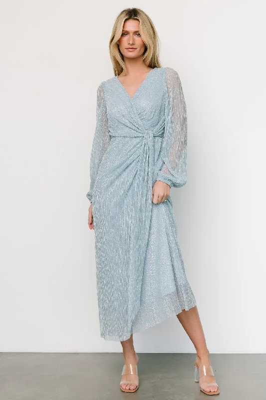 Maxi Women Dress with Floral Print for a Bohemian VibeMaxi Women Dress with Floral Print for a Bohemian VibeDevlyn Pleated Dress | Dusty Blue Shimmer Maxi Women Dress with Floral Print for a Bohemian VibeMaxi Women Dress with Floral Print for a Bohemian VibeDevlyn Pleated Dress | Dusty Blue Shimmer