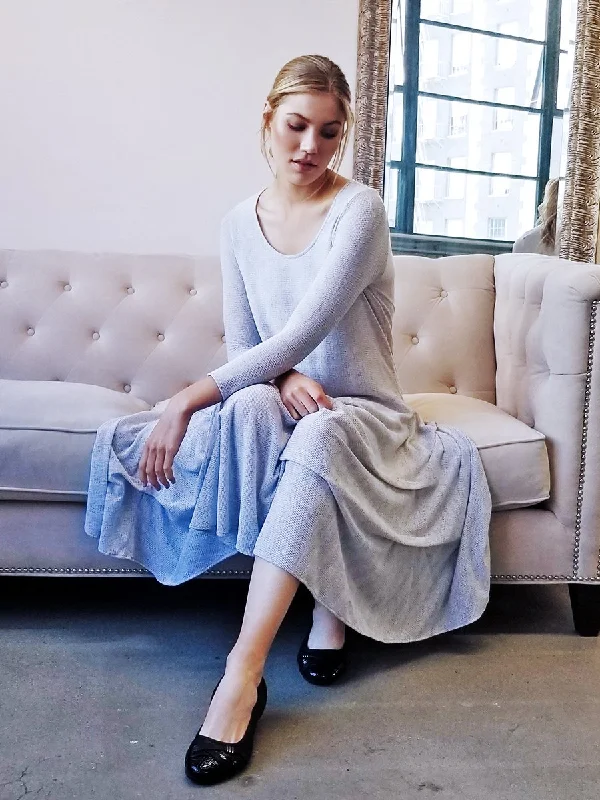 Shift Women Dress with a Simple and Classic Design for Everyday Wear Shift Women Dress with a Simple and Classic Design for Everyday Wear Dress de La Paix Shift Women Dress with a Simple and Classic Design for Everyday Wear Shift Women Dress with a Simple and Classic Design for Everyday Wear Dress de La Paix