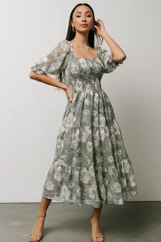 Empire Waist Women Dress to Accentuate the Bust and Conceal the WaistEmpire Waist Women Dress to Accentuate the Bust and Conceal the WaistFabian Jacquard Midi Dress | Dusty Sage Empire Waist Women Dress to Accentuate the Bust and Conceal the WaistEmpire Waist Women Dress to Accentuate the Bust and Conceal the WaistFabian Jacquard Midi Dress | Dusty Sage