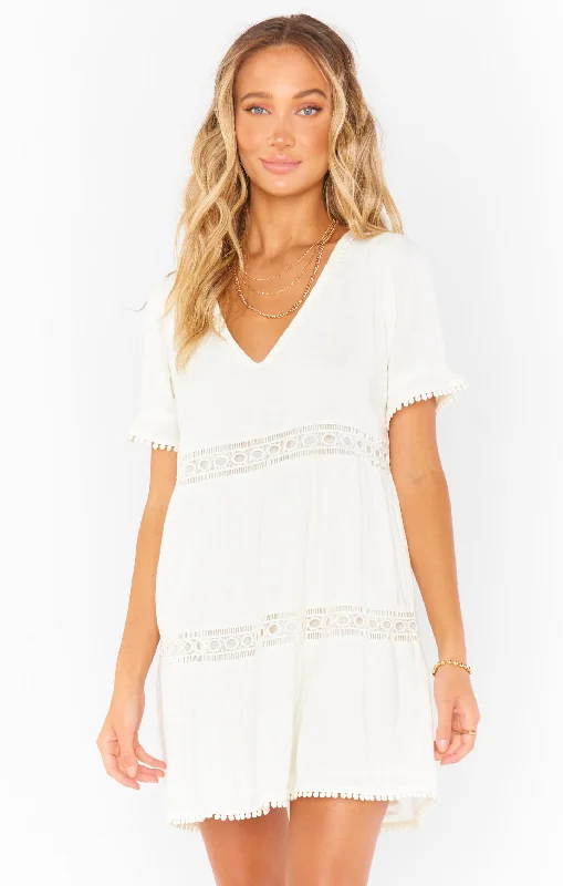 Sheath Women Dress with a Tailored Fit for a Professional LookSheath Women Dress with a Tailored Fit for a Professional LookHera Mini ~ White Sheath Women Dress with a Tailored Fit for a Professional LookSheath Women Dress with a Tailored Fit for a Professional LookHera Mini ~ White