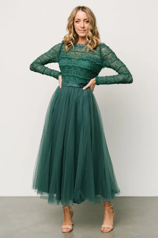 Off - the - Shoulder Women Dress for a Romantic and Feminine LookOff - the - Shoulder Women Dress for a Romantic and Feminine LookLonnie Tulle Dress | Emerald Off - the - Shoulder Women Dress for a Romantic and Feminine LookOff - the - Shoulder Women Dress for a Romantic and Feminine LookLonnie Tulle Dress | Emerald