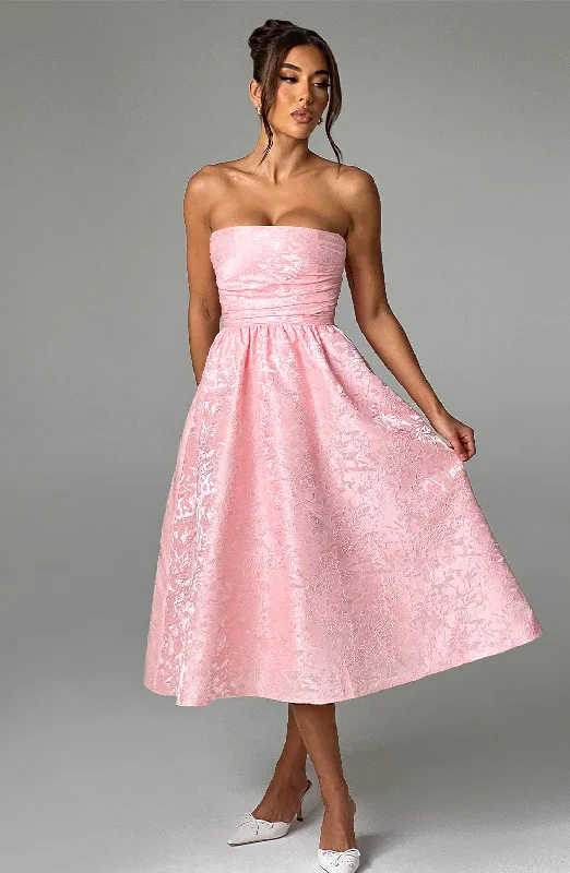 Maxi Women Dress with Floral Print for a Bohemian VibeMaxi Women Dress with Floral Print for a Bohemian VibeSaoirse Midi Dress - Blush Maxi Women Dress with Floral Print for a Bohemian VibeMaxi Women Dress with Floral Print for a Bohemian VibeSaoirse Midi Dress - Blush
