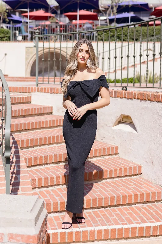 Wrap - Style Women Dress with Adjustable Fit for All Body TypesWrap - Style Women Dress with Adjustable Fit for All Body TypesChantelle Off The Shoulder Bow Knit Midi Dress Black Wrap - Style Women Dress with Adjustable Fit for All Body TypesWrap - Style Women Dress with Adjustable Fit for All Body TypesChantelle Off The Shoulder Bow Knit Midi Dress Black