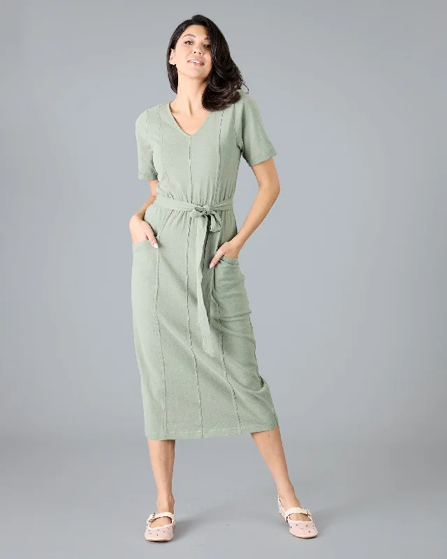 Shift Women Dress with a Simple and Classic Design for Everyday WearShift Women Dress with a Simple and Classic Design for Everyday WearBehind The Seams Dress Shift Women Dress with a Simple and Classic Design for Everyday WearShift Women Dress with a Simple and Classic Design for Everyday WearBehind The Seams Dress