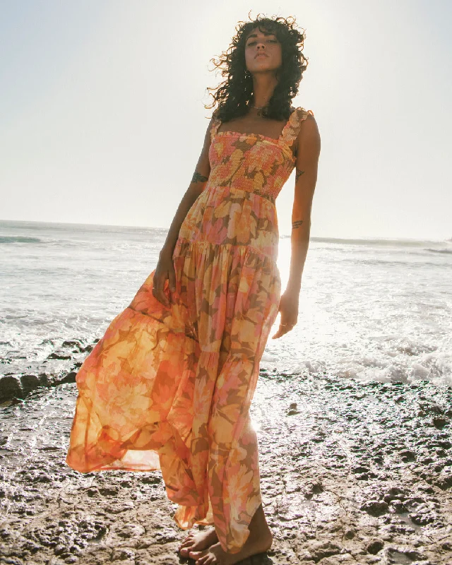 Sleeveless Women Dress in Bright Colors for Summer PartiesSleeveless Women Dress in Bright Colors for Summer PartiesFeelin Fine Maxi Dress - Multi Sleeveless Women Dress in Bright Colors for Summer PartiesSleeveless Women Dress in Bright Colors for Summer PartiesFeelin Fine Maxi Dress - Multi