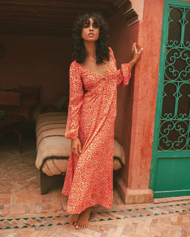 Printed Abstract Women Dress for a Modern and Artistic AppealPrinted Abstract Women Dress for a Modern and Artistic AppealLast Call Maxi Dress - Fire Side Printed Abstract Women Dress for a Modern and Artistic AppealPrinted Abstract Women Dress for a Modern and Artistic AppealLast Call Maxi Dress - Fire Side
