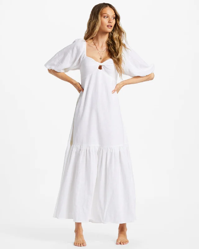 Plus Size Women Dress with a Flattering A - Line Cut for Comfort and StylePlus Size Women Dress with a Flattering A - Line Cut for Comfort and StyleParadise Cove Maxi Dress - Salt Crystal Plus Size Women Dress with a Flattering A - Line Cut for Comfort and StylePlus Size Women Dress with a Flattering A - Line Cut for Comfort and StyleParadise Cove Maxi Dress - Salt Crystal