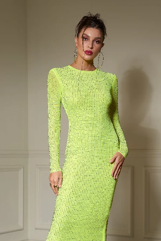 Long - Sleeve Women Dress in Velvet for a Luxurious Winter LookLong - Sleeve Women Dress in Velvet for a Luxurious Winter LookYolanda Rhinestone Serenade Midi Dress Long - Sleeve Women Dress in Velvet for a Luxurious Winter LookLong - Sleeve Women Dress in Velvet for a Luxurious Winter LookYolanda Rhinestone Serenade Midi Dress