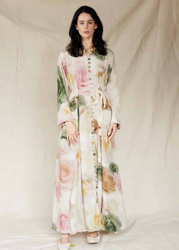 Empire Waist Women Dress to Accentuate the Bust and Conceal the WaistEmpire Waist Women Dress to Accentuate the Bust and Conceal the WaistAmira | Bloome