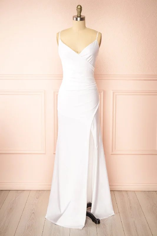 Plus Size Women Dress with a Flattering A - Line Cut for Comfort and StylePlus Size Women Dress with a Flattering A - Line Cut for Comfort and StyleNyra White | Bridal Mermaid Dress w/ Wrapped Bodice