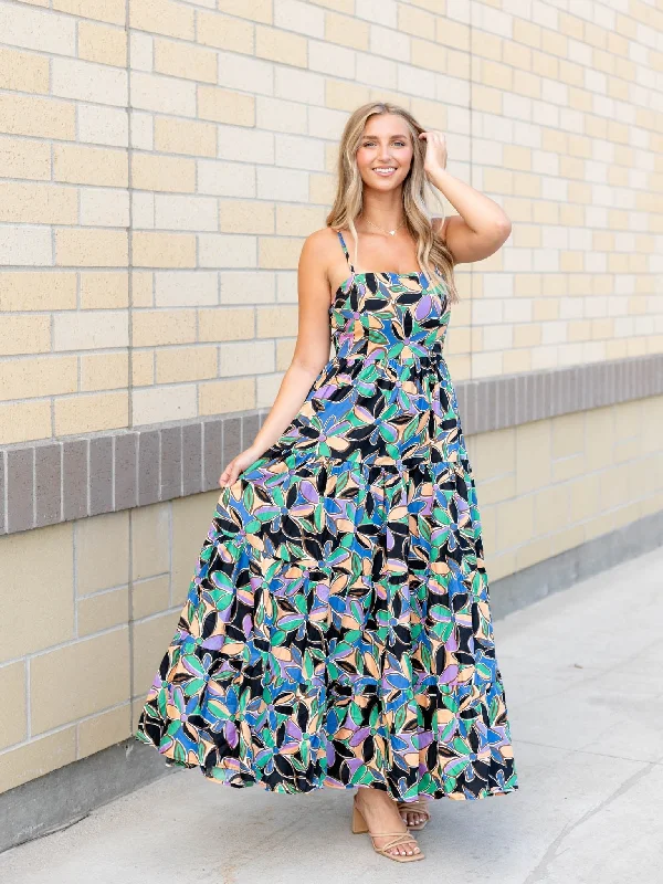 Backless Women Dress for a Sexy and Alluring Look at Evening EventsBackless Women Dress for a Sexy and Alluring Look at Evening EventsPINCH Floral Sleeveless Tiered Maxi Dress