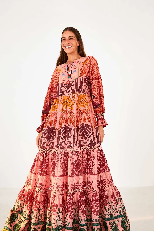 Maxi Women Dress with Floral Print for a Bohemian VibeMaxi Women Dress with Floral Print for a Bohemian VibePink Anika Print Macaws Maxi Dress Maxi Women Dress with Floral Print for a Bohemian VibeMaxi Women Dress with Floral Print for a Bohemian VibePink Anika Print Macaws Maxi Dress