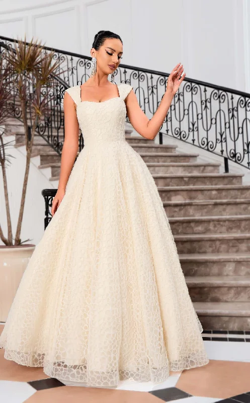 Halter Neck Women Dress to Show Off the Shoulders and NecklineHalter Neck Women Dress to Show Off the Shoulders and NecklineJadore J24037 Dress Halter Neck Women Dress to Show Off the Shoulders and NecklineHalter Neck Women Dress to Show Off the Shoulders and NecklineJadore J24037 Dress