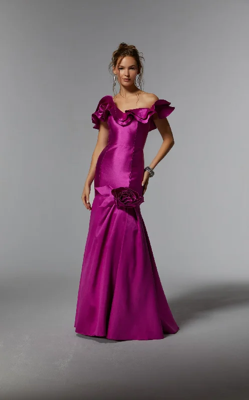 Off - the - Shoulder Women Dress for a Romantic and Feminine LookOff - the - Shoulder Women Dress for a Romantic and Feminine LookMGNY 72928CL Dress Off - the - Shoulder Women Dress for a Romantic and Feminine LookOff - the - Shoulder Women Dress for a Romantic and Feminine LookMGNY 72928CL Dress