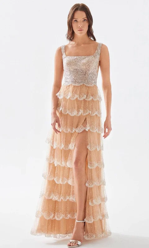 Pleated Women Dress with a Timeless and Elegant TexturePleated Women Dress with a Timeless and Elegant TextureTarik Ediz 52050 - Square Neck Bugle Beaded Dress Pleated Women Dress with a Timeless and Elegant TexturePleated Women Dress with a Timeless and Elegant TextureTarik Ediz 52050 - Square Neck Bugle Beaded Dress