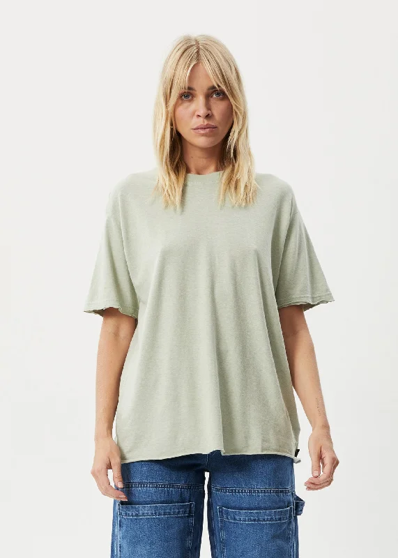 Embroidered Women T Shirt with Intricate DetailsAFENDS Womens Slay - Oversized Tee - Eucalyptus Embroidered Women T Shirt with Intricate DetailsAFENDS Womens Slay - Oversized Tee - Eucalyptus