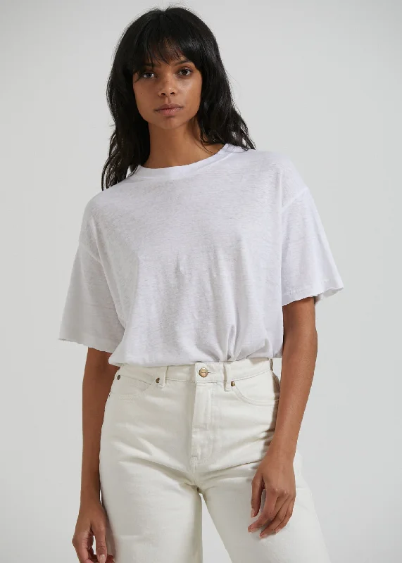Distressed Women T Shirt with a Laid - Back AestheticAFENDS Womens Slay - Hemp Oversized Tee - White Distressed Women T Shirt with a Laid - Back AestheticAFENDS Womens Slay - Hemp Oversized Tee - White