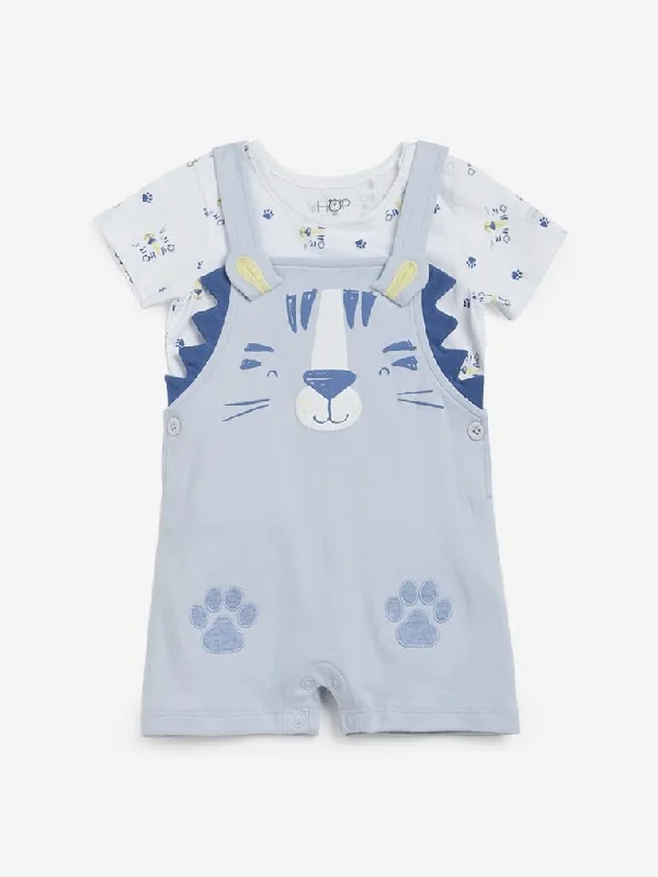 Twill Women Shorts with a Smooth Texture and DurabilityBaby HOP Light Blue Dungarees and T-Shirt Set Twill Women Shorts with a Smooth Texture and DurabilityBaby HOP Light Blue Dungarees and T-Shirt Set
