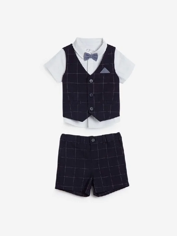 Twill Women Shorts with a Smooth Texture and DurabilityBaby HOP Navy Shirt, Waistcoat, Bow And Shorts Twill Women Shorts with a Smooth Texture and DurabilityBaby HOP Navy Shirt, Waistcoat, Bow And Shorts