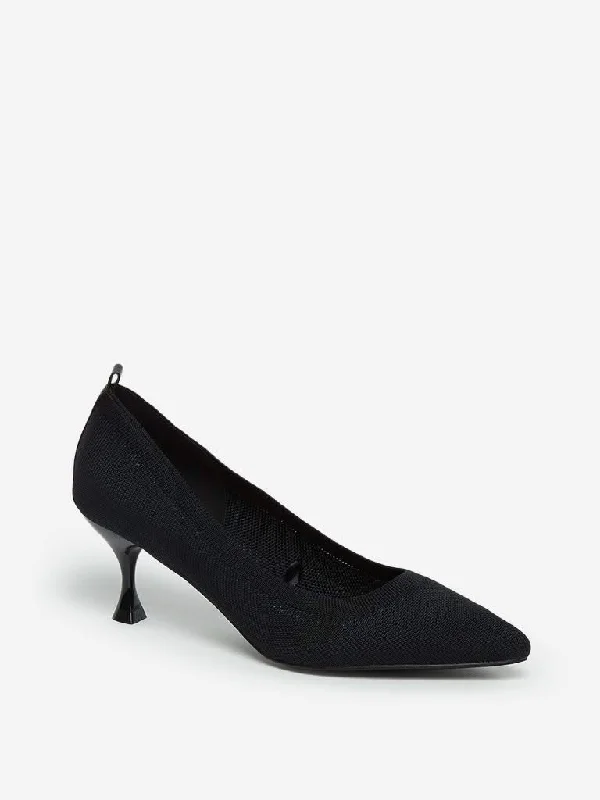 Cuffed Women Shorts for a Laid - Back and Trendy LookLUNA BLU Black Knitted Kitten Heel Pumps Cuffed Women Shorts for a Laid - Back and Trendy LookLUNA BLU Black Knitted Kitten Heel Pumps