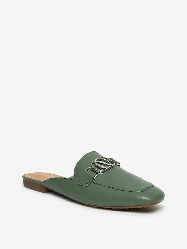 Jeanette Women Shorts with a Soft and Comfortable FeelLUNA BLU Green Hardware Design Mules Jeanette Women Shorts with a Soft and Comfortable FeelLUNA BLU Green Hardware Design Mules