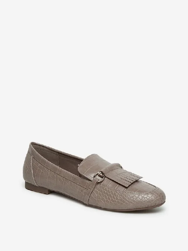 Solid Color Women Shorts in Bright Hues for a Bold StatementLUNA BLU Taupe Snake Pattern Loafers Solid Color Women Shorts in Bright Hues for a Bold StatementLUNA BLU Taupe Snake Pattern Loafers