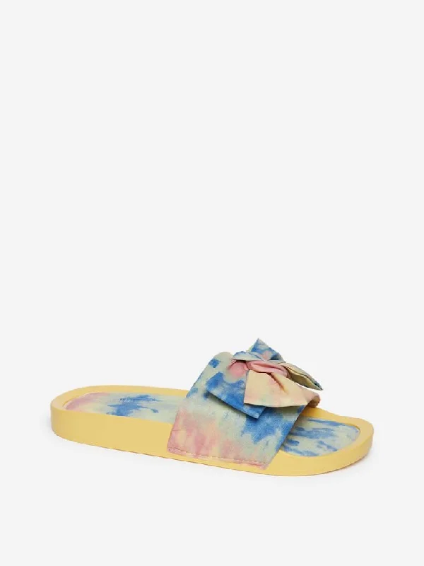 Belted Women Shorts to Enhance the WaistlineLUNA BLU Yellow Bow Pattern Slides