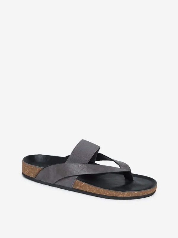 Plus Size Women Shorts with a Comfortable and Stylish FitSOLEPLAY Grey Multiple Strap Sandals Plus Size Women Shorts with a Comfortable and Stylish FitSOLEPLAY Grey Multiple Strap Sandals