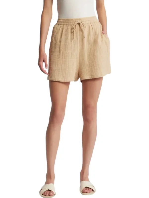 Bermuda Women Shorts for a Classic and Sophisticated LookThe Slip On Short In Beige