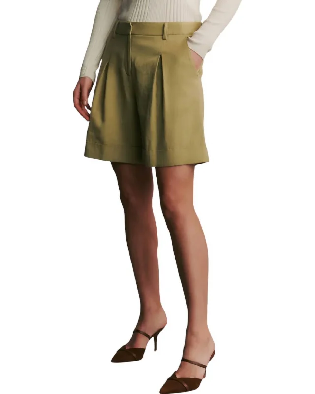 Cargo Women Shorts with Multiple Pockets for FunctionalityThompson Cotton Linen Short In Sage Cargo Women Shorts with Multiple Pockets for FunctionalityThompson Cotton Linen Short In Sage
